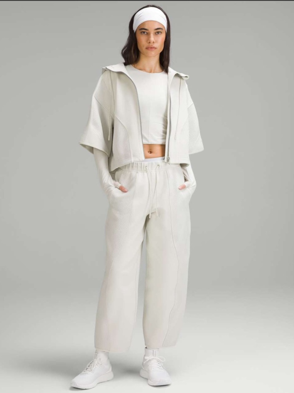 Lululemon Mixed Fabric Relaxed Fit Barrel Tapered High Rise Bone Pants, Size 6/8